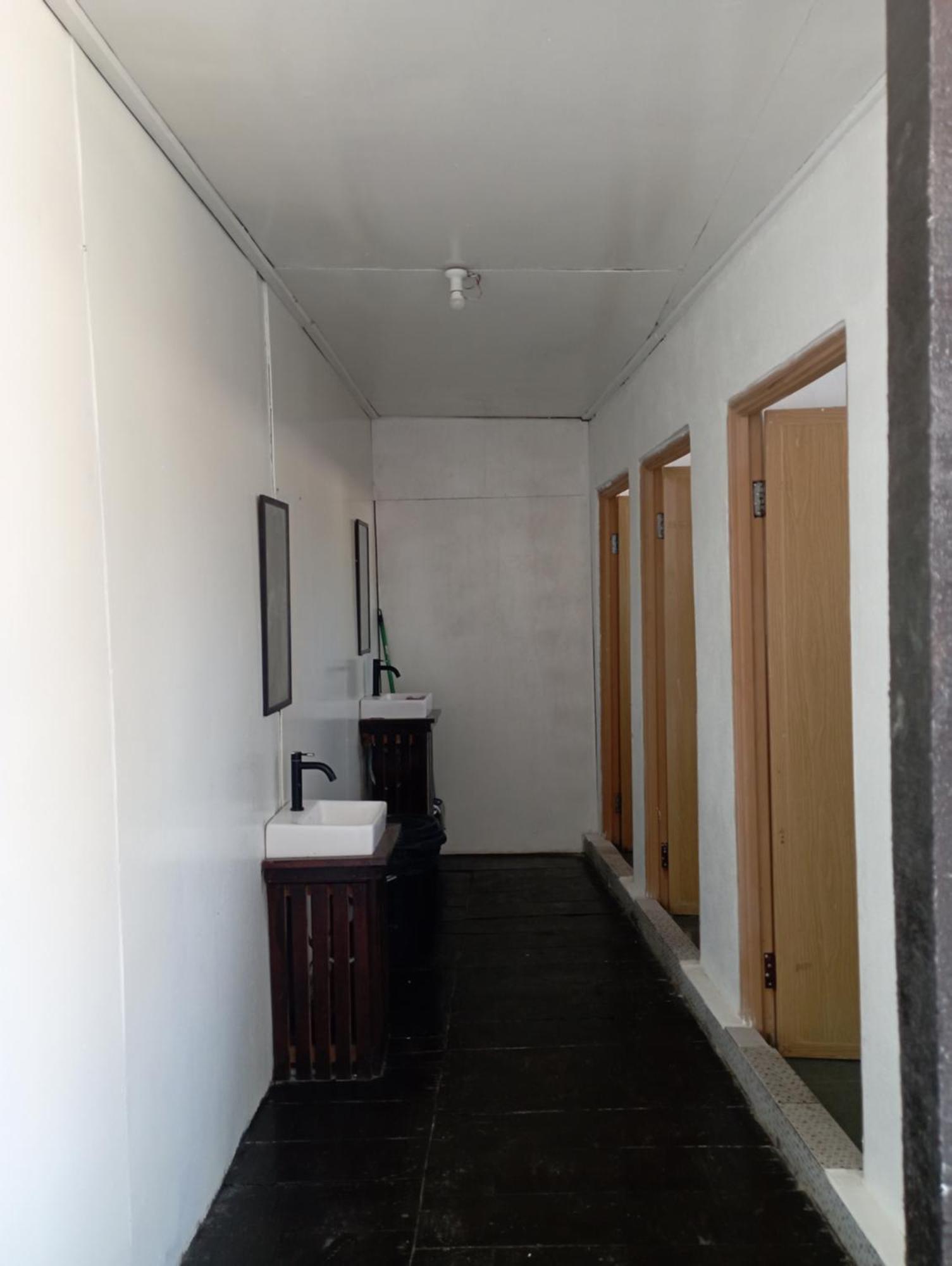 Seahorse Diver Guesthouse Kampong Pasir Panjang  Екстериор снимка