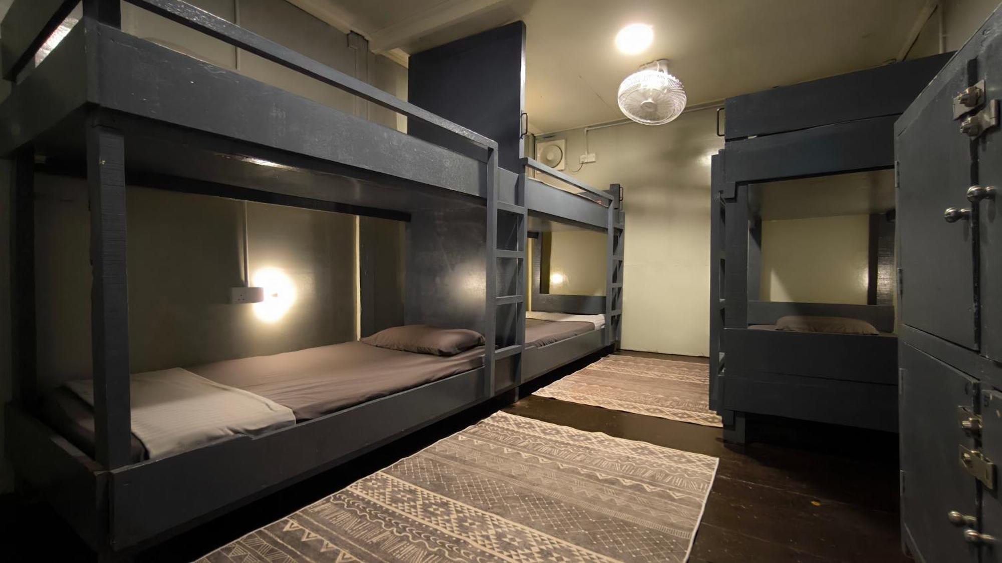 Seahorse Diver Guesthouse Kampong Pasir Panjang  Екстериор снимка